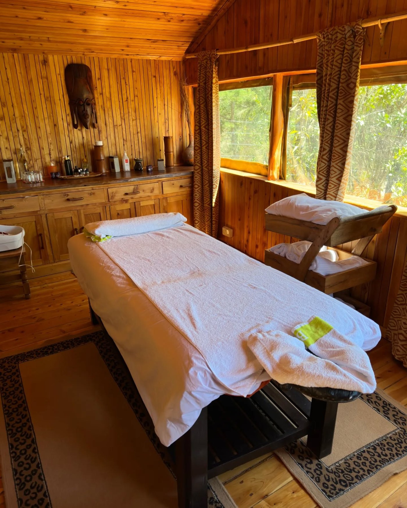 Weaver Bird Spa treatment room